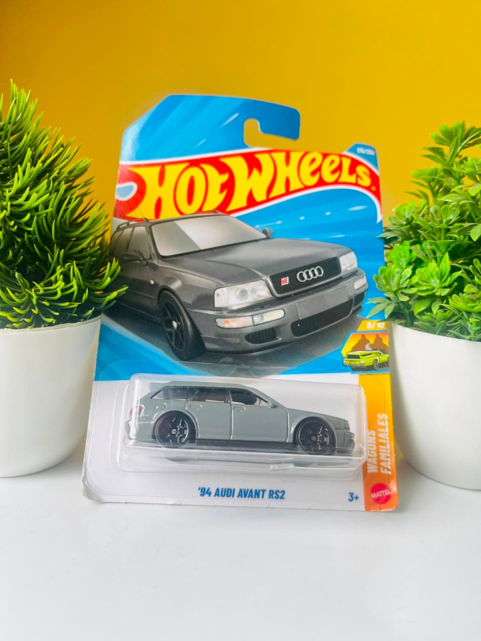 HotWheels '94 Audi Avant RS2
