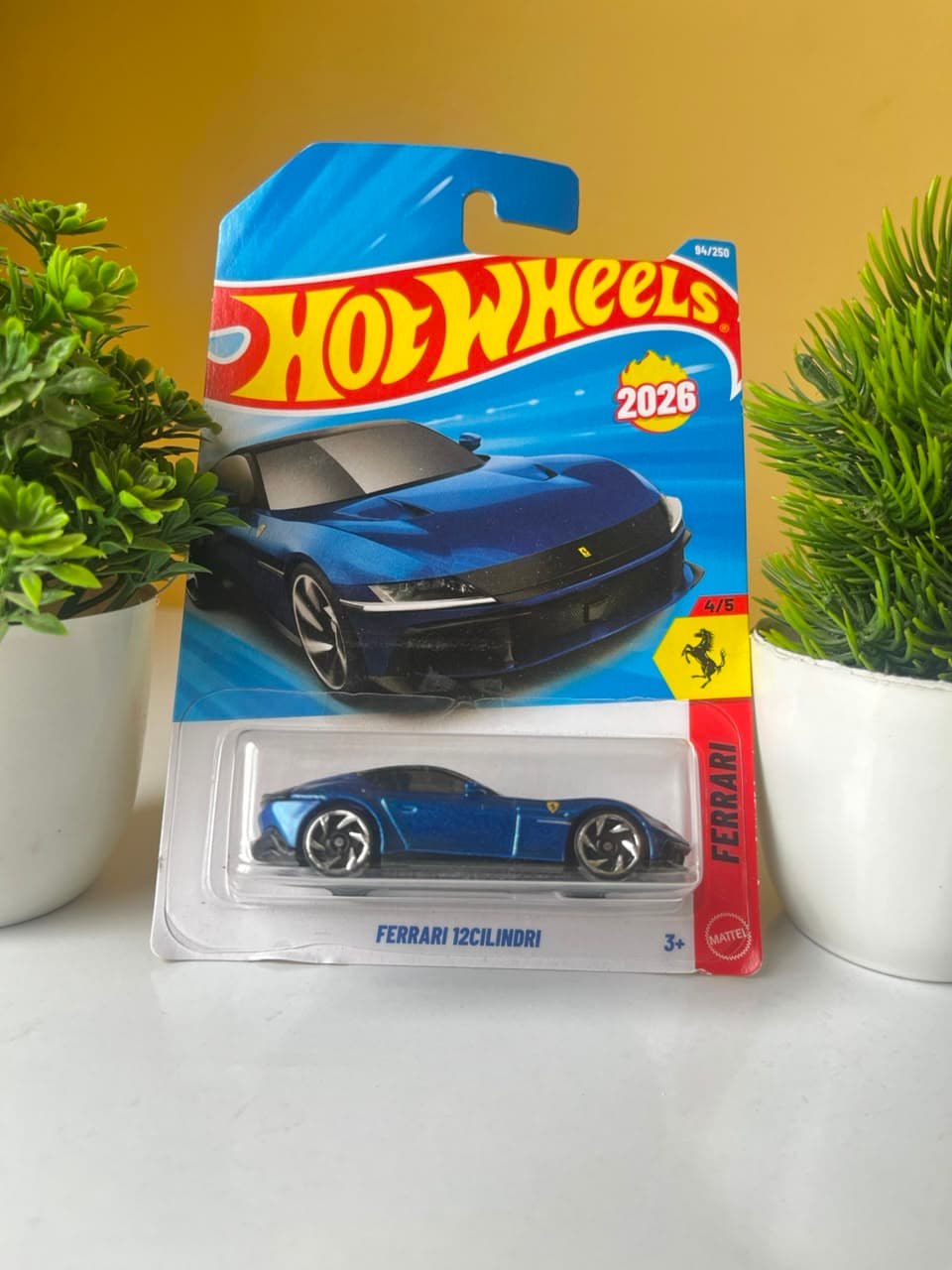 HotWheels Ferrari 12Cilindri